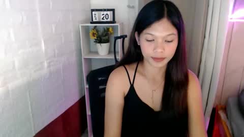 Snapshot of sassy_kimmyy chatting on 04-27-26, 01:09 sassy_kimmyy online show from 04-27-26, 01:09