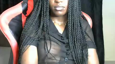 Snapshot of sassy_lyne chatting on 05-18-26, 11:32 sassy_lyne online show from 05-18-26, 11:32