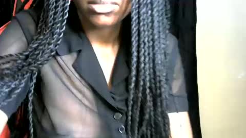 Snapshot of sassy_lyne chatting on 05-22-26, 10:59 sassy_lyne online show from 05-22-26, 10:59