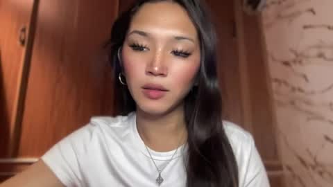 Snapshot of sassy_yourgirlxxxx chatting on 05-04-26, 12:39 Sassygirl online show from 05-04-26, 12:39