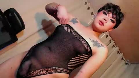 Snapshot of sassyffyra69 chatting on 05-30-26, 03:36 MARIO LABO online show from 05-30-26, 03:36