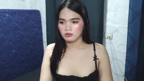 Snapshot of sassykate62356 chatting on 11-26-25, 09:32 Marie online show from 11-26-25, 09:32