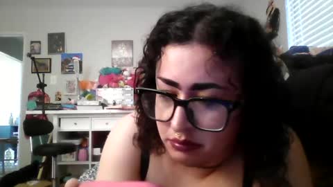 Snapshot of sassypandaxxx chatting on 07-14-26, 11:10 koolkat online show from 07-14-26, 11:10