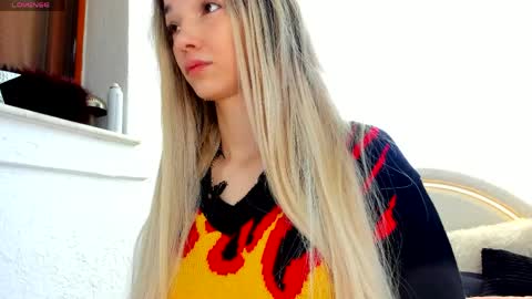 sassyt33n online show from 04-08-26, 07:52