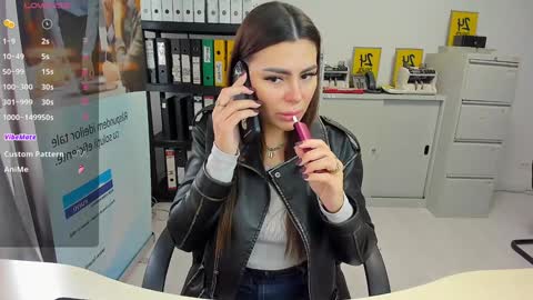 sassytiff online show from 03-11-25, 11:44