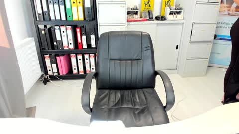 sassytiff online show from 09-23-25, 10:29