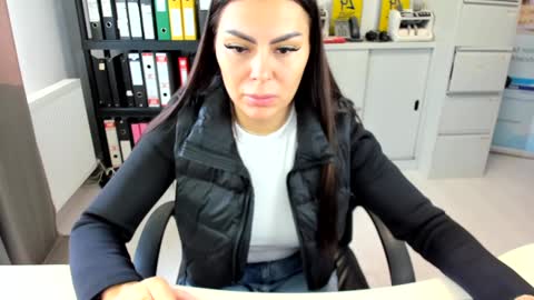 sassytiff online show from 09-30-25, 11:15