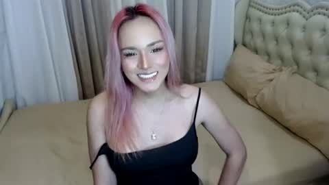 Snapshot of satisfier_trans chatting on 06-22-26, 08:44 cassie online show from 06-22-26, 08:44