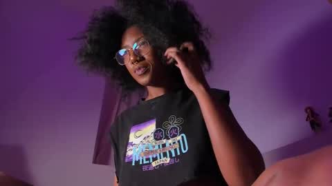 saturno_vibes online show from 10-08-25, 09:07