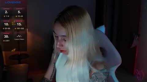Snapshot of saucy_jenn1 chatting on 12-08-24, 04:25 I AM JENN  online show from 12-08-24, 04:25