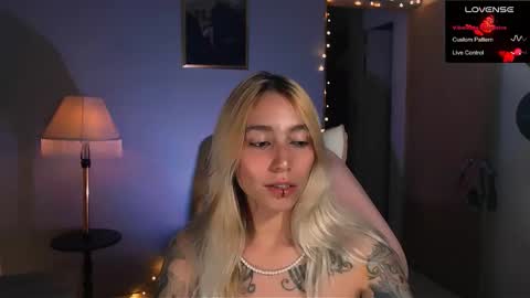 Snapshot of saucy_jenn1 chatting on 02-02-25, 01:45 I AM JENN  online show from 02-02-25, 01:45