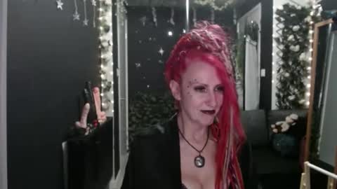 SaucySky online show from 09-12-25, 08:20