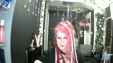 SaucySky online show from 05-06-26, 09:20