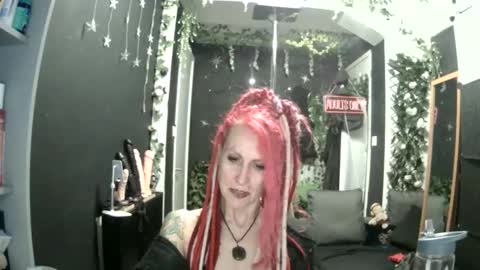 SaucySky online show from 05-20-26, 09:21