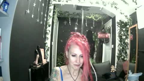 SaucySky online show from 06-05-26, 11:43