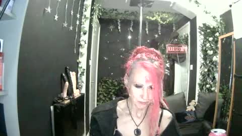 SaucySky online show from 06-13-26, 11:13