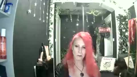 SaucySky online show from 07-17-26, 09:30