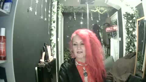 SaucySky online show from 07-29-26, 09:24