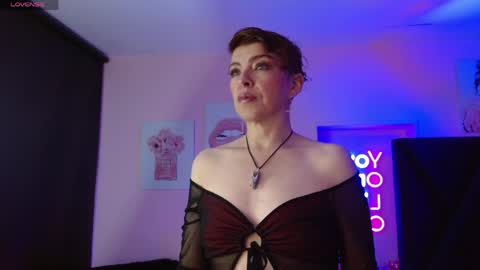 lilith online show from 04-07-26, 04:02