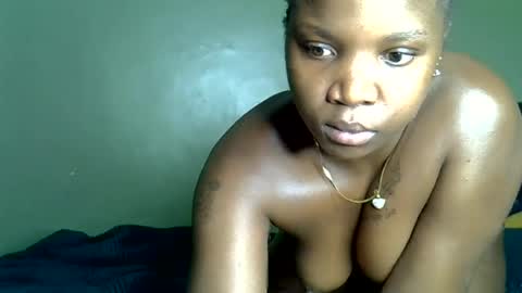 Snapshot of savage_affair chatting on 06-12-26, 08:46 savage_affair online show from 06-12-26, 08:46