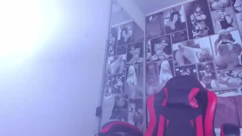 K N E L A  online show from 06-16-26, 03:03