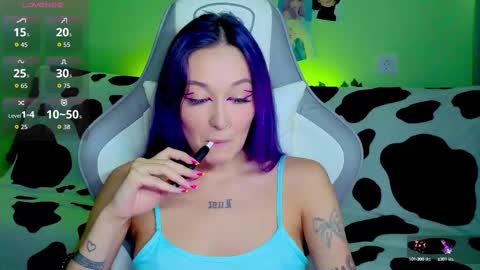 Snapshot of savage_lust_ chatting on 09-17-25, 03:41 Ariel online show from 09-17-25, 03:41