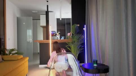 Wild influence online show from 04-06-26, 04:46