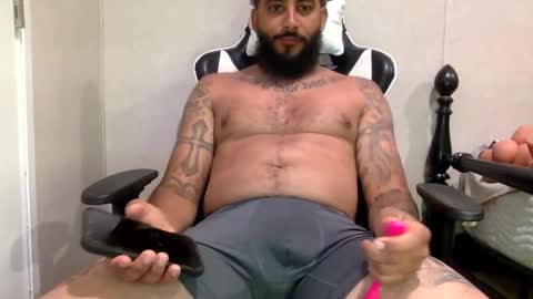 savagebullxxx online show from 04-19-26, 02:22