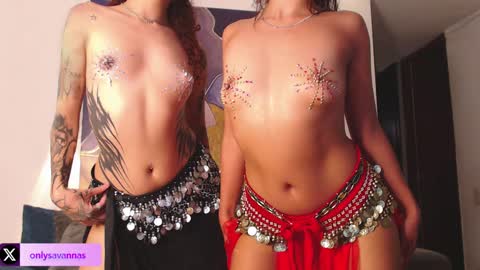 Snapshot of savanna_wallace chatting on 02-16-25, 01:25 Savannaredhair 33 Angelebony33 online show from 02-16-25, 01:25
