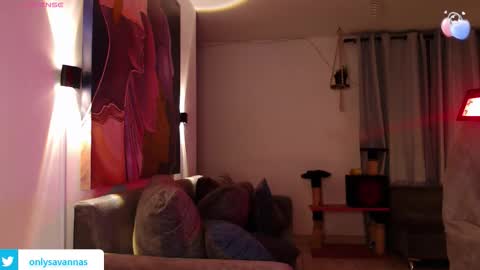 Snapshot of savanna_wallace chatting on 09-13-25, 02:00 Savannaredhair 33 Angelebony33 online show from 09-13-25, 02:00
