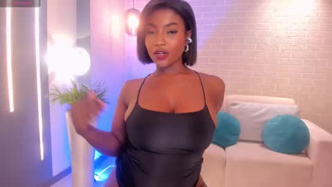 S a v a n n a h  online show from 02-16-25, 04:21