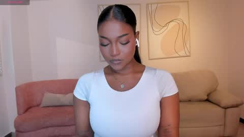 S a v a n n a h  online show from 05-01-26, 07:51