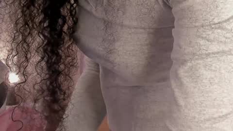 Snapshot of savannahwildee chatting on 01-12-25, 12:23 Savannahwildee online show from 01-12-25, 12:23