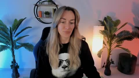 save the qween online show from 01-25-25, 08:10