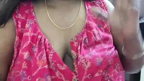 Anjali online show from 05-13-26, 03:42