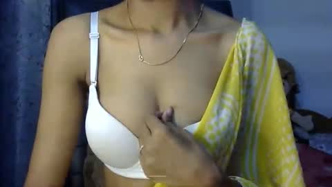 saxee online show from 11-24-25, 04:18