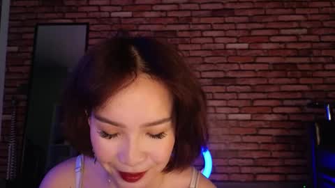 Snapshot of saya_lin chatting on 11-12-25, 09:58 Saya online show from 11-12-25, 09:58