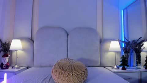 Say Lilith   Monday to Saturday 700am to 140pm Colombian time  online show from 12-26-24, 12:27