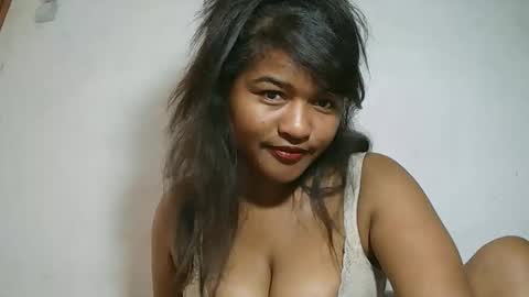 saylla1 online show from 02-03-26, 06:40