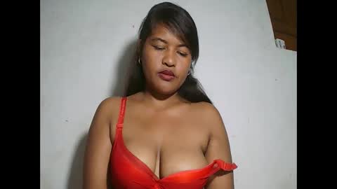 saylla1 online show from 02-06-26, 08:07