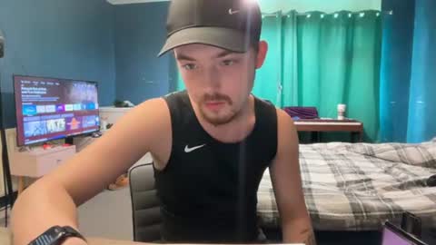 Snapshot of scallylad03 chatting on 07-26-26, 04:14 scallylad03 online show from 07-26-26, 04:14