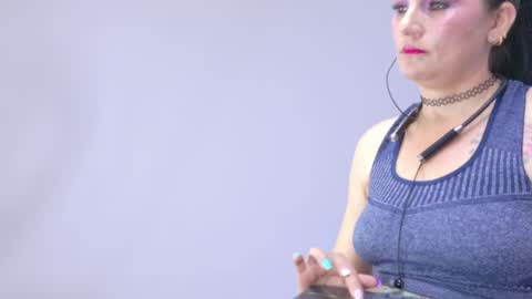 Snapshot of scarlet_hiit chatting on 06-04-26, 04:18 scarlet_hiit online show from 06-04-26, 04:18