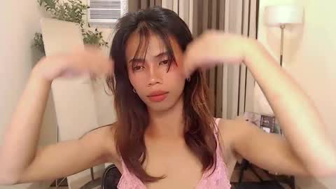 Snapshot of scarlet_kisses chatting on 06-04-26, 06:36 Scarlet online show from 06-04-26, 06:36