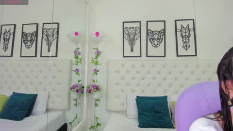 Isa online show from 12-20-24, 11:00