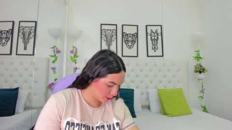 Isa online show from 01-27-25, 02:02