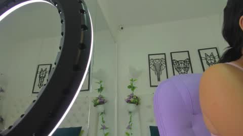 Isa online show from 02-15-25, 11:06