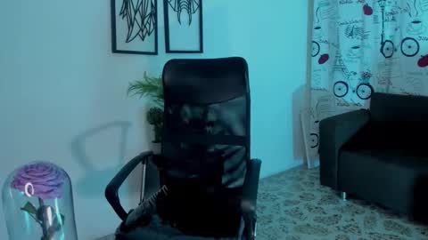 SCARLET online show from 09-10-25, 02:44