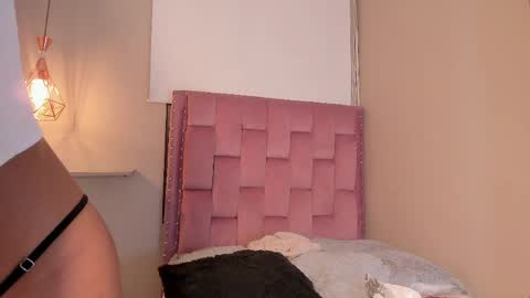 scarlet_vixen_ online show from 05-16-26, 05:26