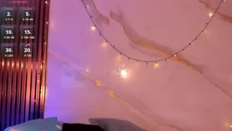scarlet_vixen_ online show from 07-27-26, 12:34