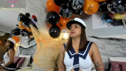 Scarlet online show from 10-23-25, 07:01